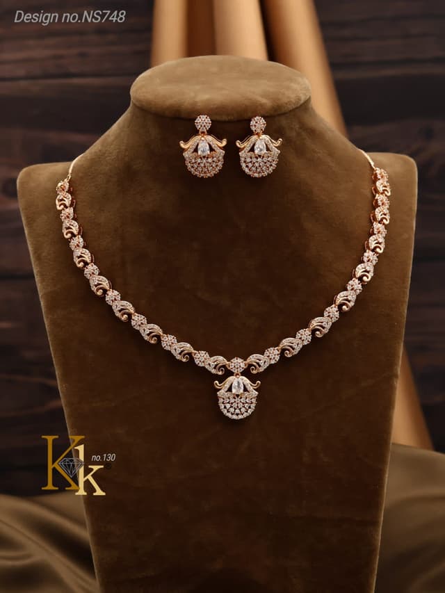 KK ROSEGOLD NECKLACE SET