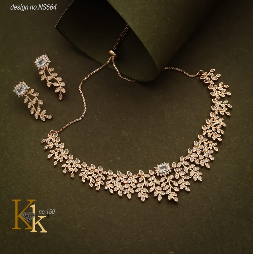KK ROSEGOLD NECKLACE - Image 1