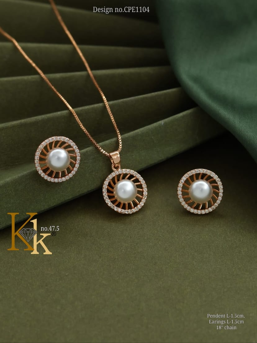 KK ROSEGOLD CHAIN PENDANT SET - Image 1