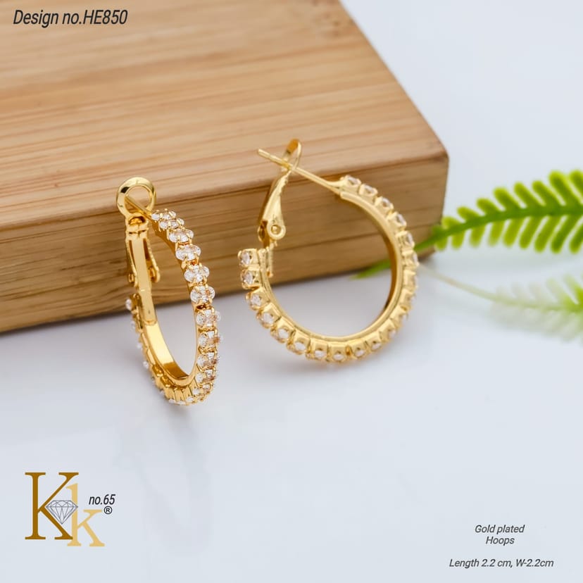 KK EARRINGS - Image 1