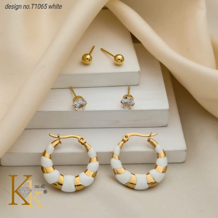KK EARRINGS - Image 1