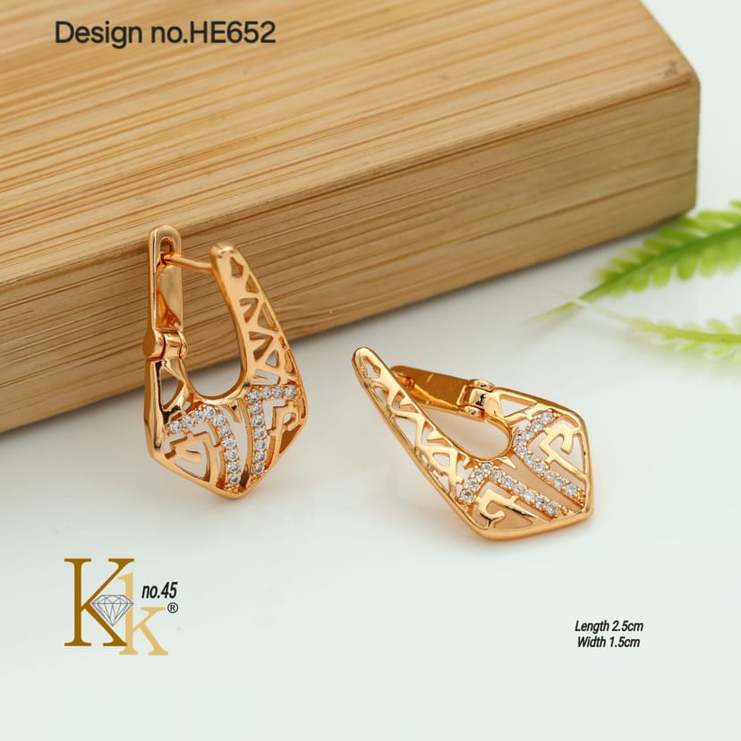 KK EARRINGS - Image 1