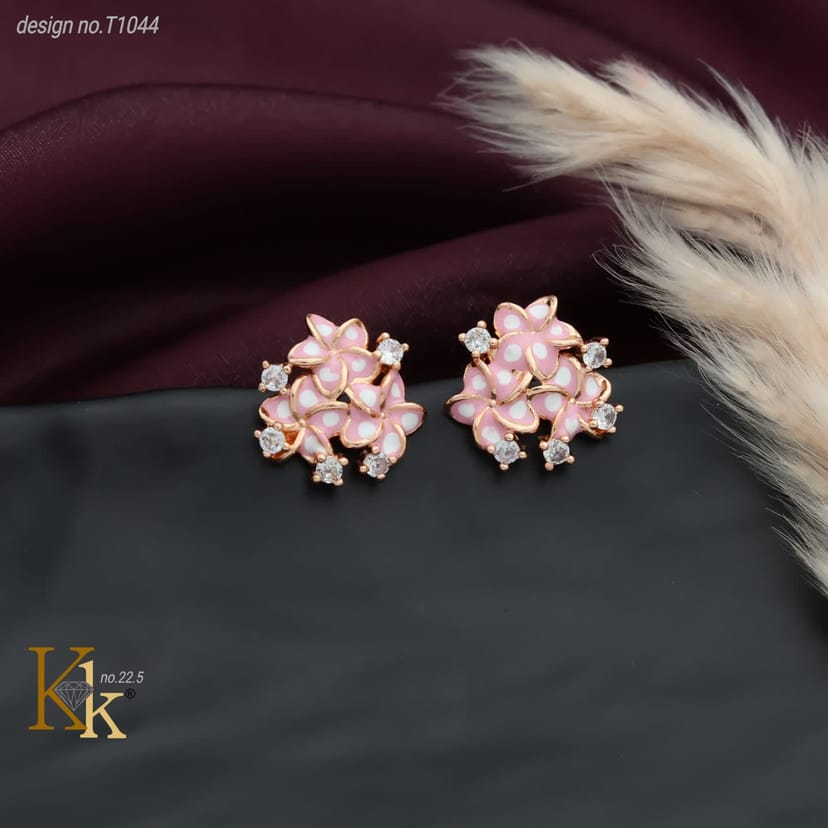 KK EARRINGS - Image 1