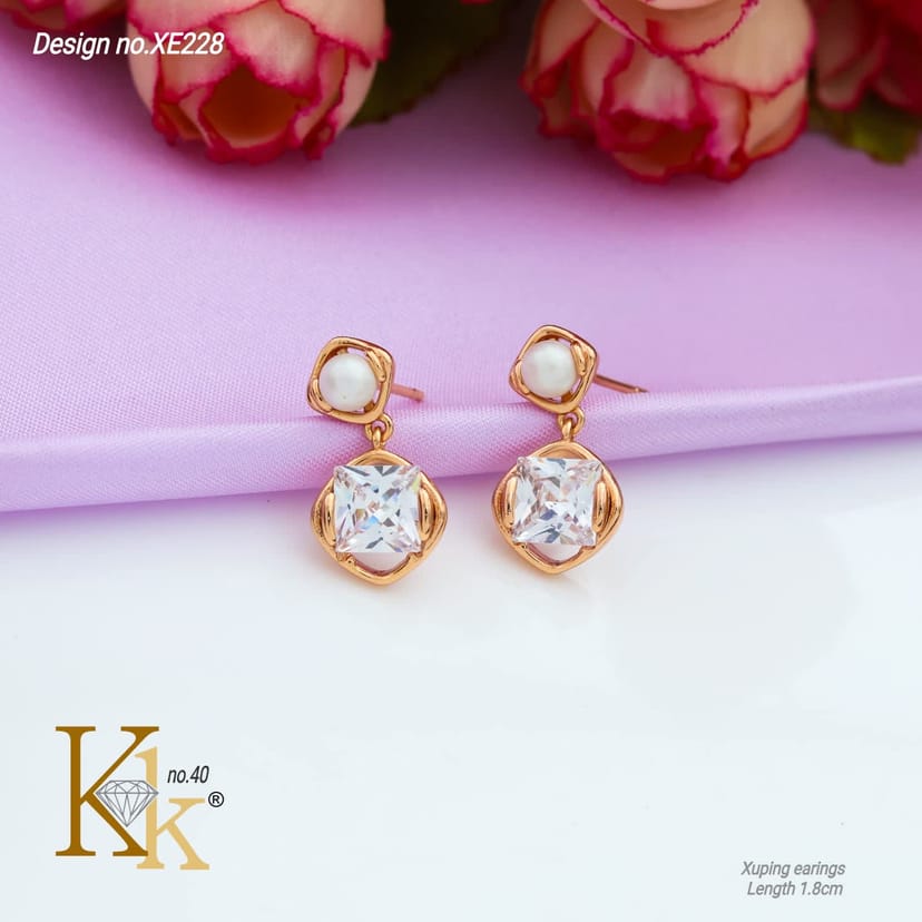 XUPING PEARL EARRINGS - Image 1