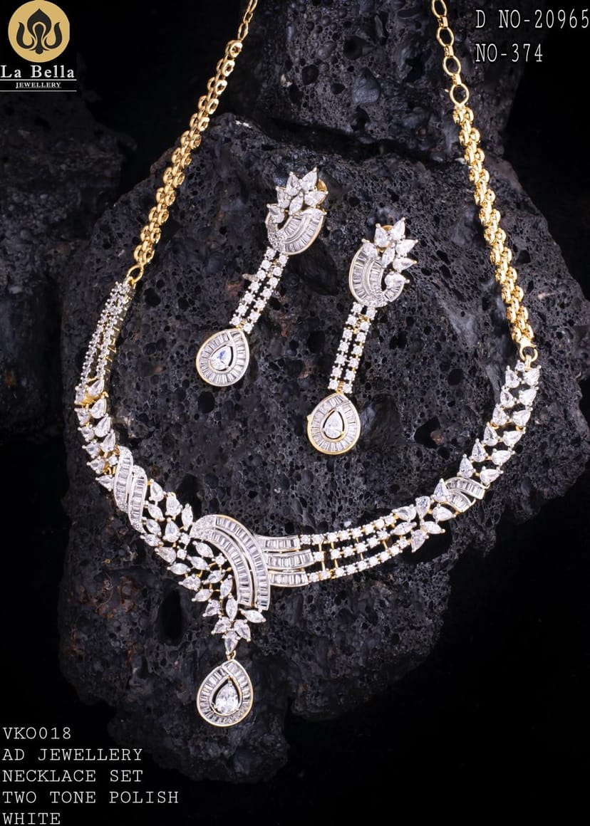 DIAMOND REPLICA NECKLACE SET - Image 1